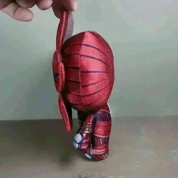 Stranger Things 25cm Demogorgan Plush - Netflix Hit Stranger Things - Picture 5 of 8